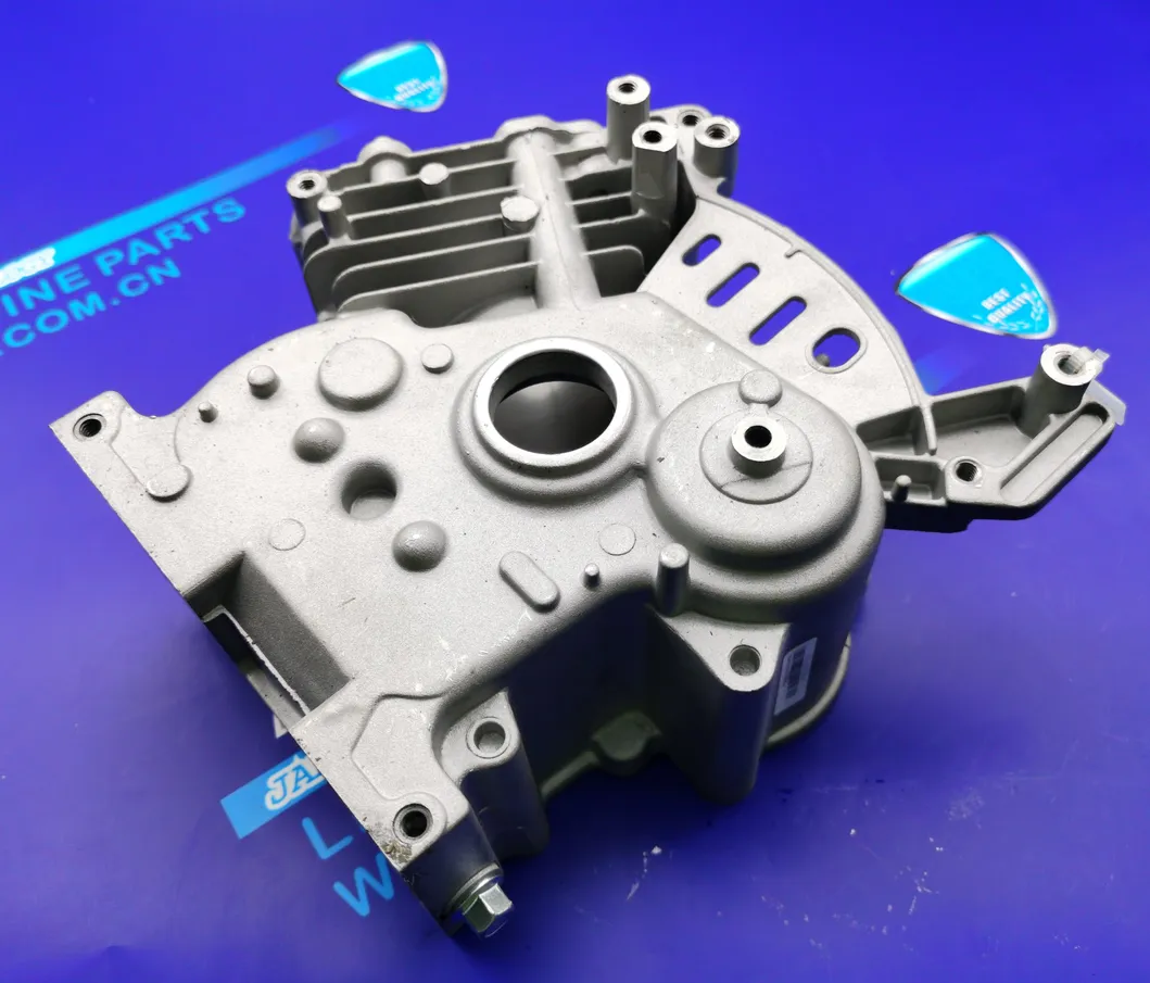 156f Engine Parts Motorcycle Parts Crankcase Cover