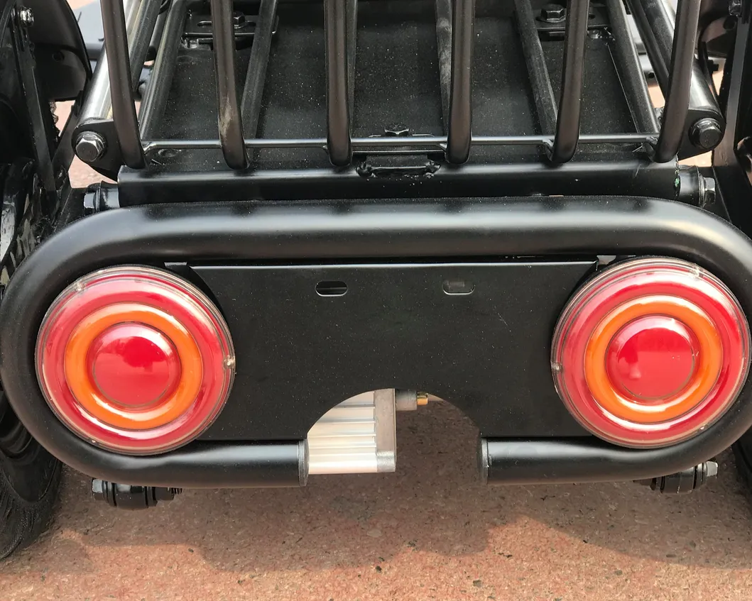 2021 New Family Parent-Child Travel Electric Tricycle