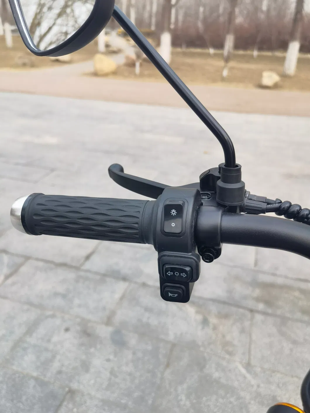 2021 New Family Parent-Child Travel Electric Tricycle