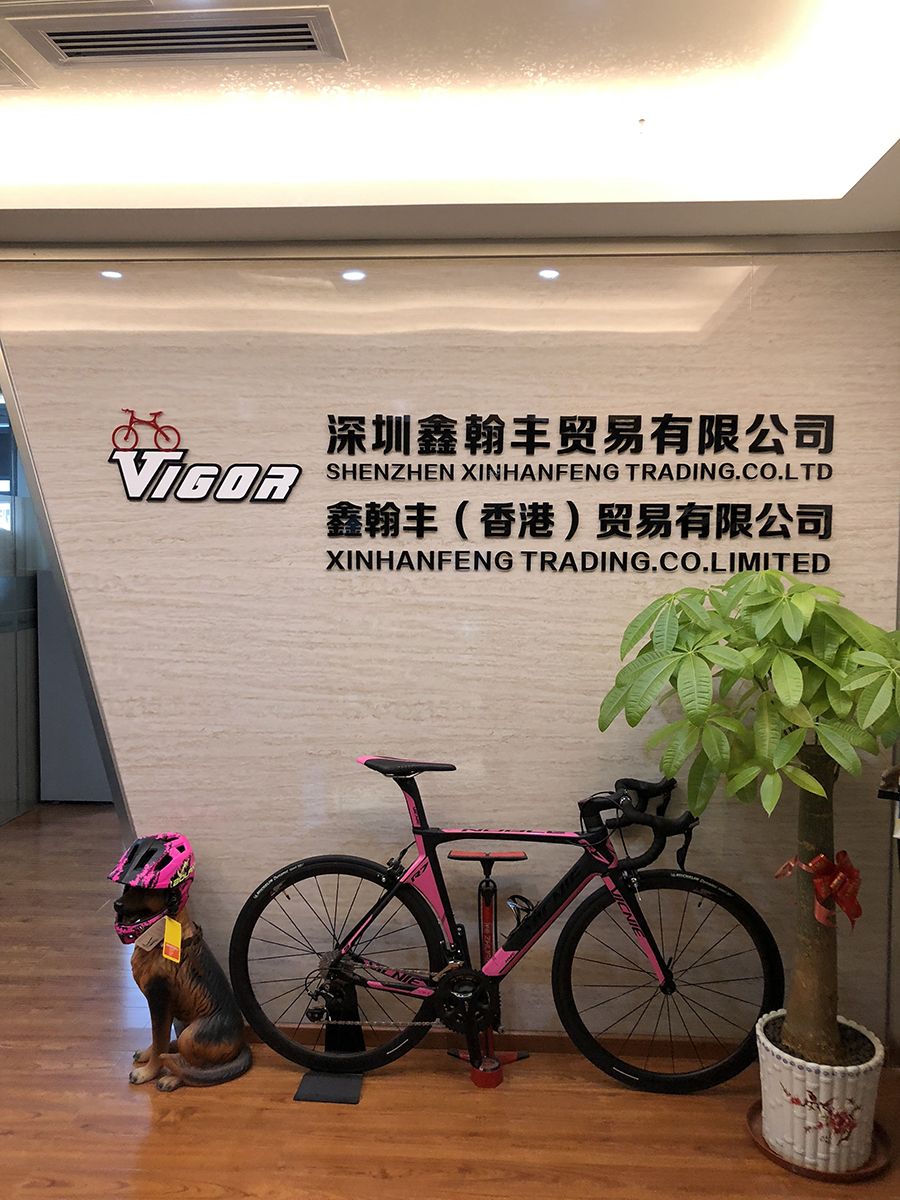 Bike Parts Alloy Bicycle Mini Bell Fitted on Handlebar (HEL-258)