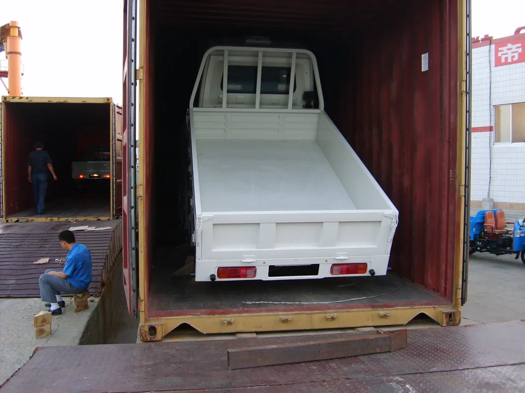 China High Quality Tuk Tuk/Tricycle/Three Wheel Vehicle