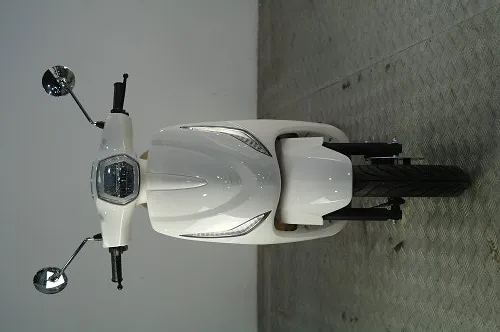 EEC Ce Electric Scooter 72V 2000W , Bosch Motor, Lithium Battery 72V 30ah