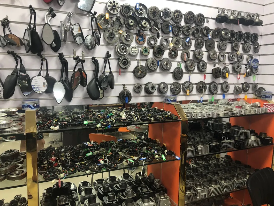 Motorcycle Cylinder Head Parts for Tmx