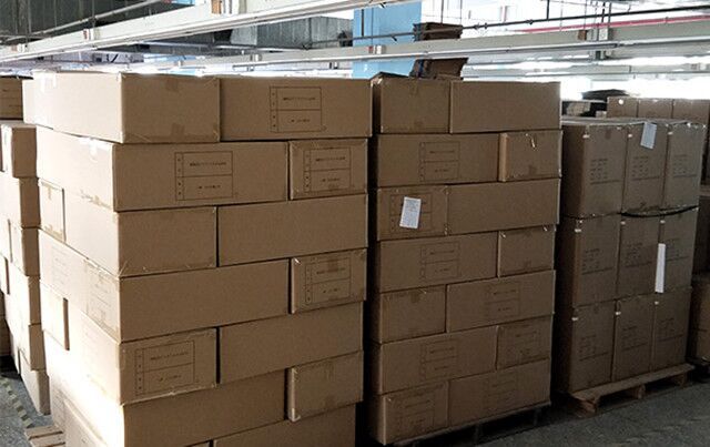 OEM Hot Sale 26 Inch Lithium Battery Electric Mountain Bike