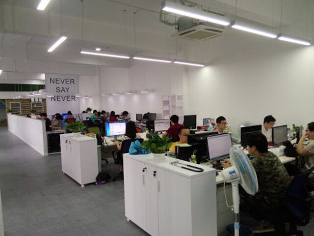 OEM Hot Sale 26 Inch Lithium Battery Electric Mountain Bike